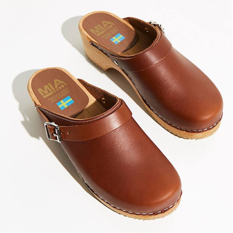 Alma Clogs 