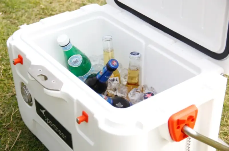 10 Optimum Alternatives for YETI Cooler